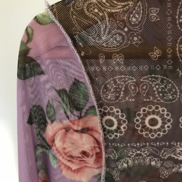 DRASTIC PRICE DROPS IN MY CLOSET, GREAT QUALITY FINDS!!  FREE GIFT!! - Picture 2 of 4